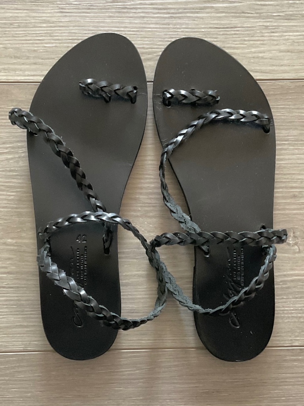 CARLY JEAN LOS ANGELES Rhodes Flat Braided Sandal in Black Leather Sz EU 42 /11